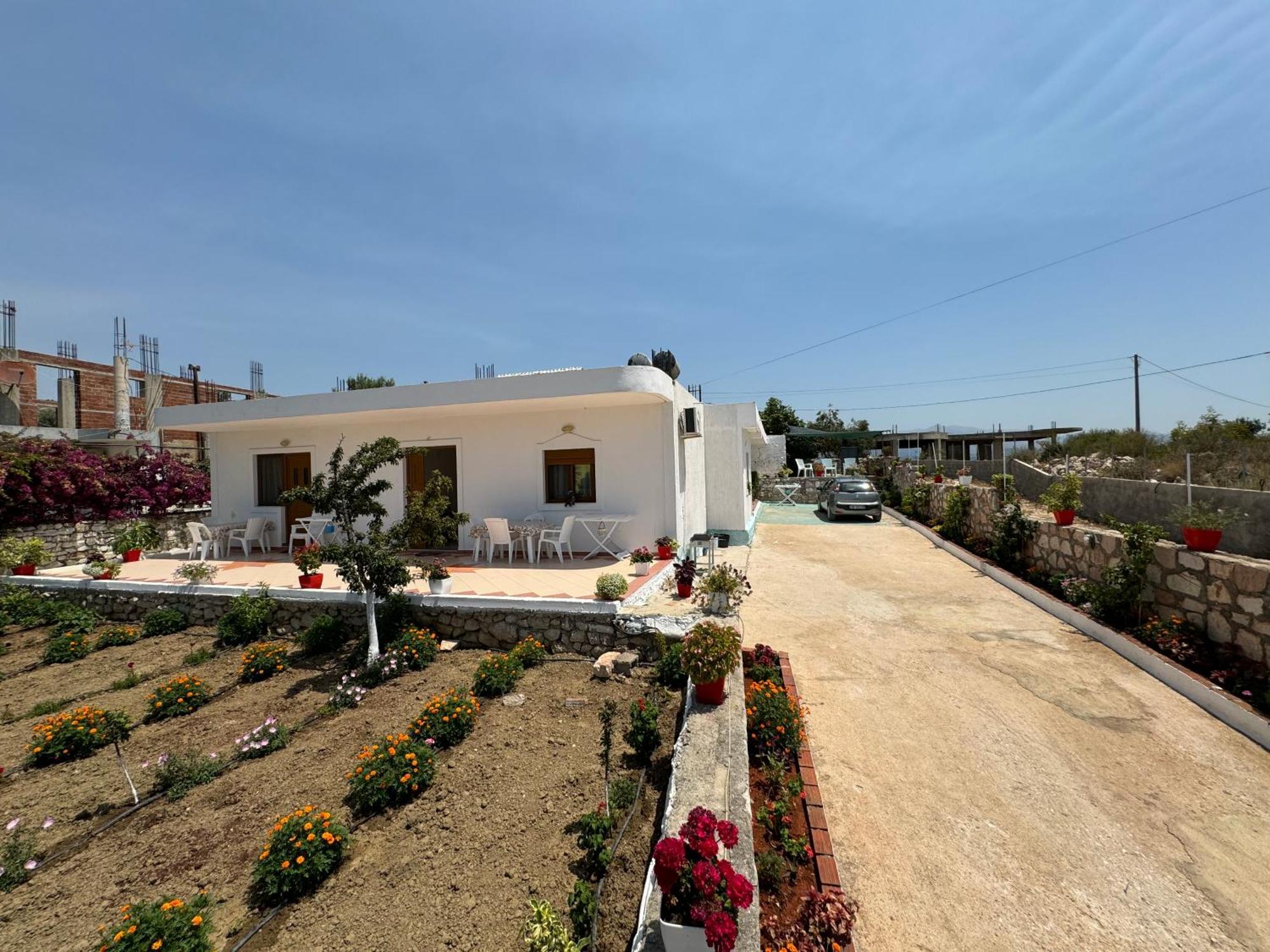 Teo Apartment Sarande Exterior photo